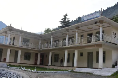 Sweet Dreams Hotel Hotels in Burawai