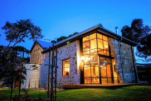 The Old Chaff Mill Organic Vineyard Retreat