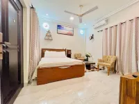 Kamara Lakeview Hotel Hotel di Wa Municipal