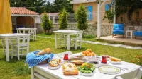 Limonata Bozcaada ex Vina Garden - breakfast