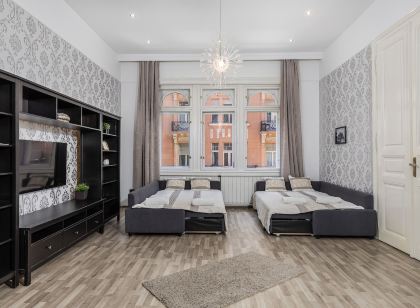 Real Apartments Semmelweis