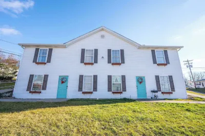 Arkstone Retreat 3 Hotels near Ark Encounter