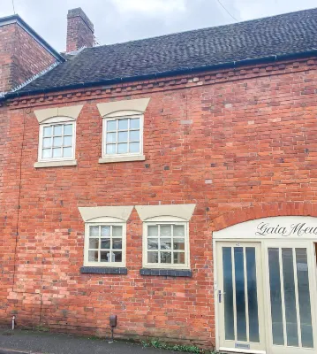 4C Gaia Lane Hotels in Lichfield