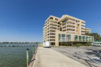 Compass Point 303