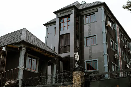 Jevenom Hotel Hotels in Loburo