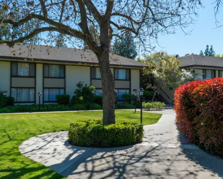 Hotel Piccadilly Hotels in Fresno