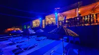 Assos Nazan Motel Restoran Beach