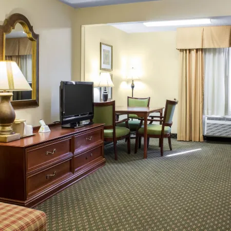 Quality Inn & Suites