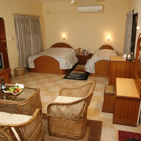 Chitwan Paradise Hotel