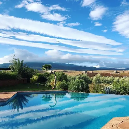 Les Jardins de Taja Отели в г. Azrou Melloul