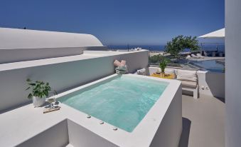 Nova Luxury Suites