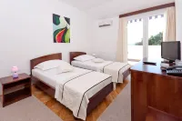 Hotel Ballet School Hotels in Kastel Luksic