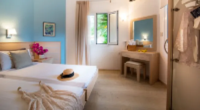 Melissa Apartments, Studios & Suites