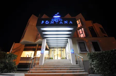 Hotel Fontana Отели в г. Крушвари