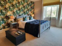 The Priory Hotels near Churchill Gardens