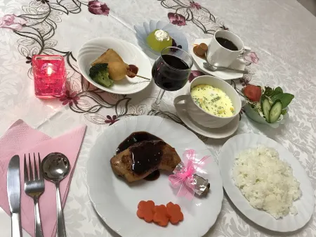 Ouji Pension Naeba Отели в г. уезд Минамиуонума