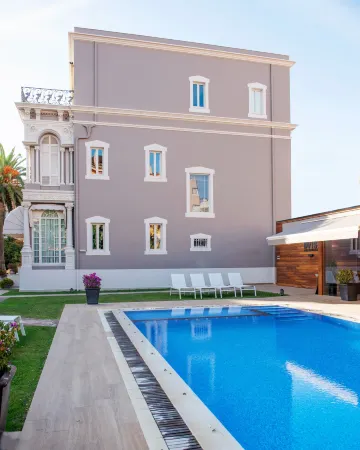 Casa Vincke Hotel Отели в г. Паламос