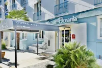 Hôtel Escale Oceania Lorient Hotel dekat Parc des Expositions