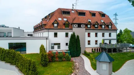 Hôtel Restaurant les Alizés Отели в г. Жесполшем