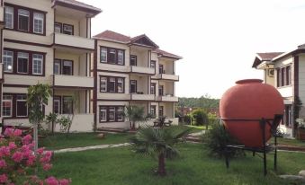 Hamsilos Apart Hotel