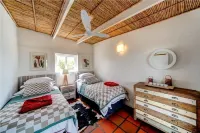 !Khwa Ttu Hotel a Yzerfontein