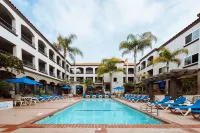 Tamarack Beach Hotel - pantai
