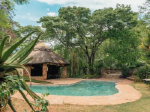 Bushman Rock Safaris โรงแรมในGoromonzi