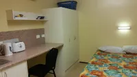 Leichhardt Accommodation - balcony