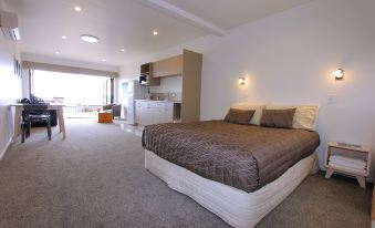 Blue Marlin Apartments