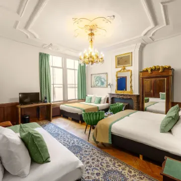 هوتل ديس أرتس Hotels near سوق الزهور