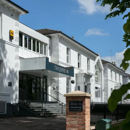 The Jephson Hotel, BW Signature Collection Отели рядом с достопримечательностью «Бизнес-парк Stoneleigh Park»