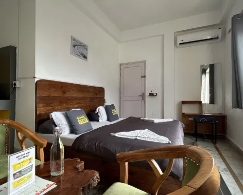 Bunk Stay Co-Working and Yoga Hotels in Rishikesh