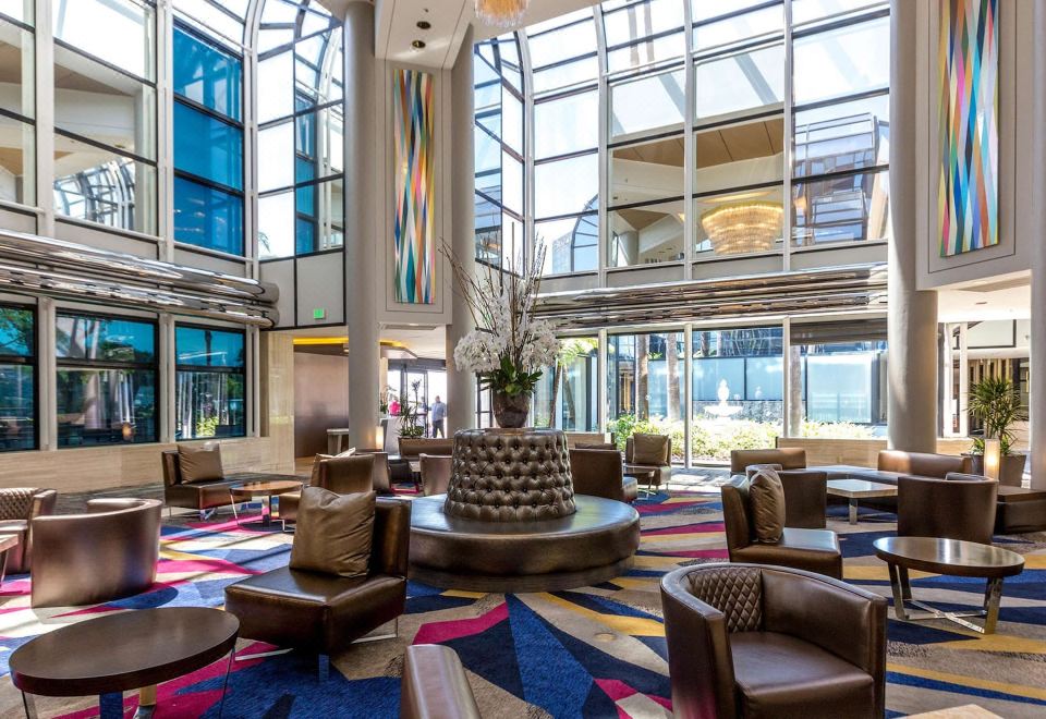 2. 힐튼 로스앤젤레..