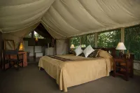 Governors' Camp Hotels in Serena