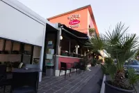 Albergo Cenni - Barer