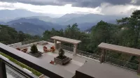 N603 Outlook Ridge Residences Hotels in Itogon