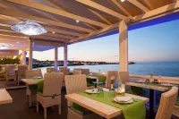 Palmera Beach Hotels in Limenas Chersonisou