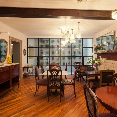 Alma Histórica Boutique Hotel
