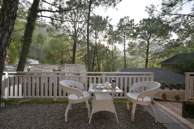 Jungle Lodge Resort Hoteles en Distrito de Solan