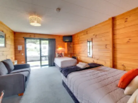 Wellington Top 10 Holiday Park Hotels in Lower Hutt