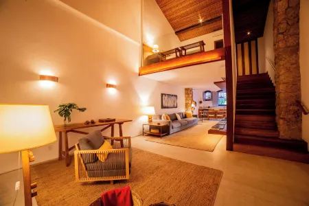 Pousada Literária de Paraty Отели рядом с достопримечательностью «Centro Cultural SESC Paraty»