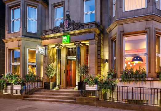 ibis Styles Edinburgh St Andrew Square Over view