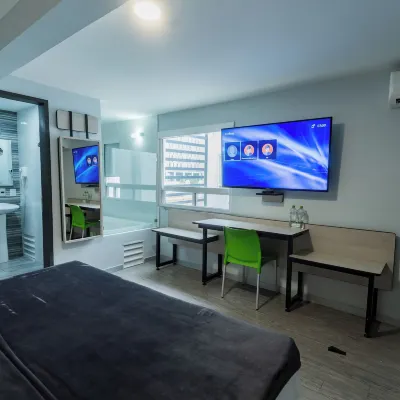 Hotel Lemon Green -Zona Expo Frente Al Centro de Convenciones Hotels near Zona Expo