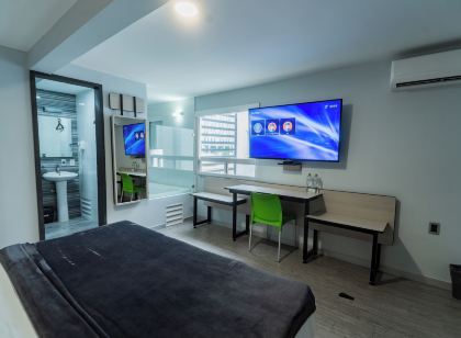 Hotel Lemon Green -Zona Expo Frente Al Centro de Convenciones