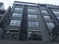 阿斯皮拉素坤逸 那那區附近的飯店