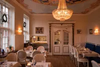 Boutique Hotel Postgården Hotels in Hovborg