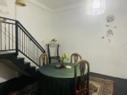 Thaaru Guest Hotels in Mirissa