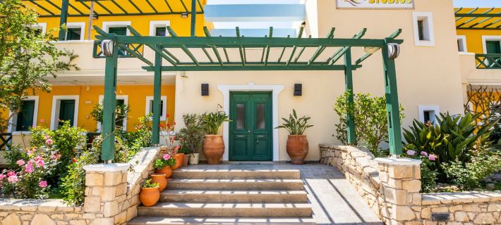 Dilina Studios Hotels in Karpathos