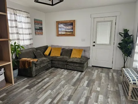 Charming barn in Nephi with WiFi and AC - perfect getaway