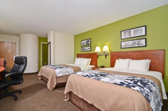 Sleep Inn & Suites Conference Center and Water Park Hotels in 